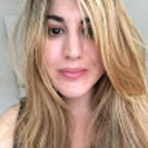 Meet your Posher, Christina